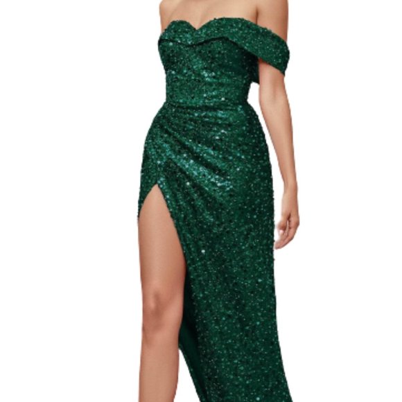 Ladivine CD260 Prom Dress Emerald Size 6 - Picture 2 of 5